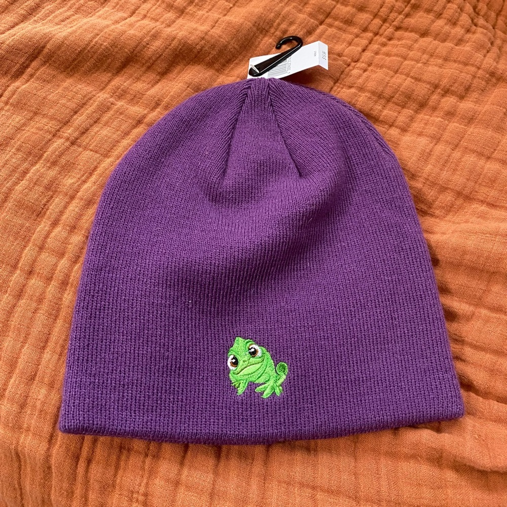 DisneyParks | NWT Purple Pascal from Tangled Beanie OSFA
